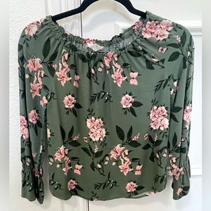 H&M Floral Blouse with elastic on top